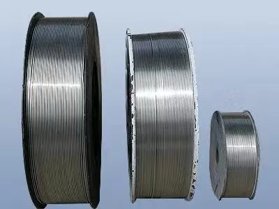 Enamelled aluminum wire