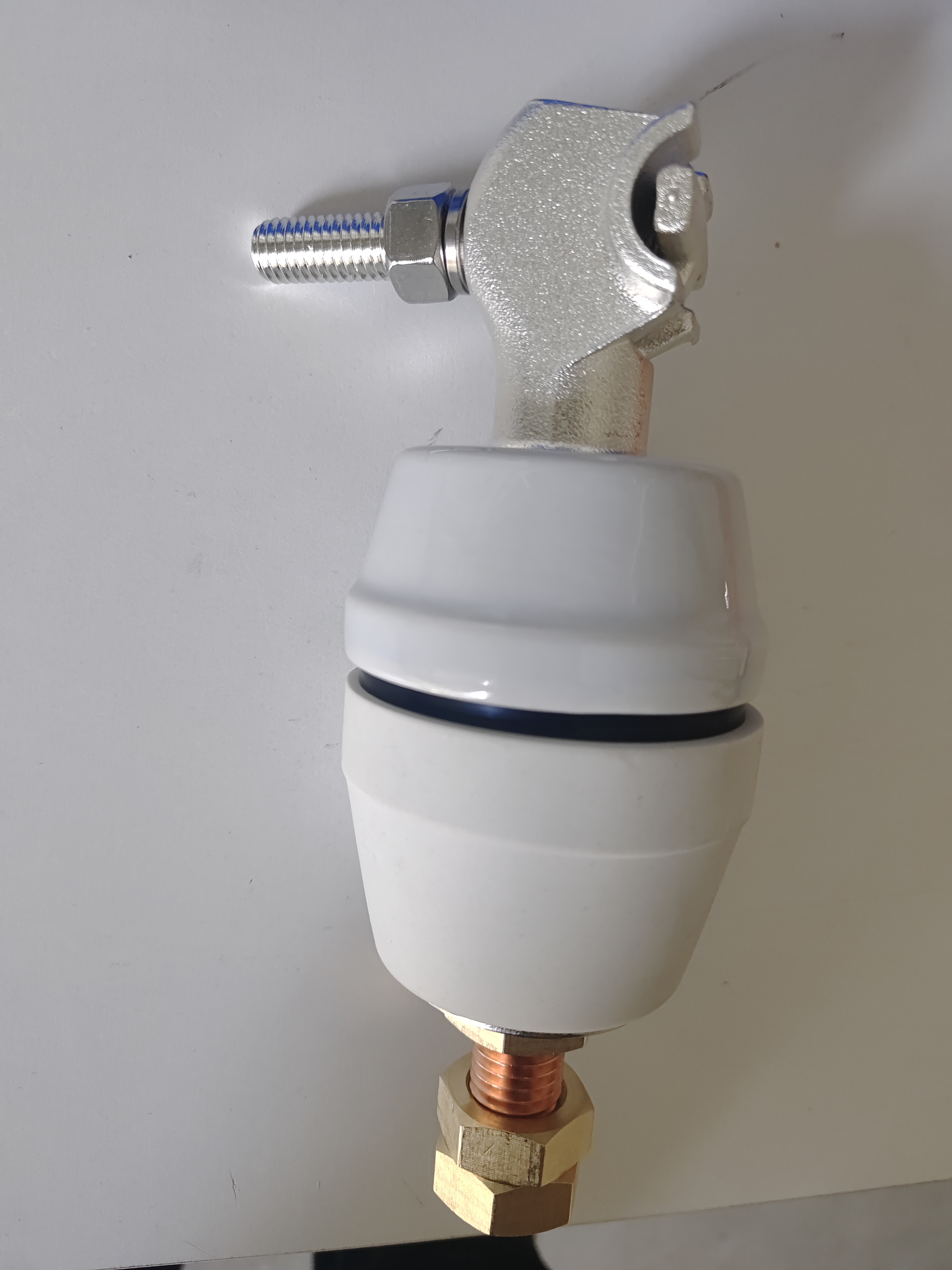 ANSI type transformer bushing